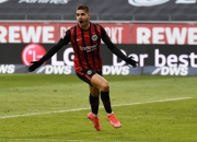 米兰体育网址-法兰克福全力斗争，战胜对手的简单介绍