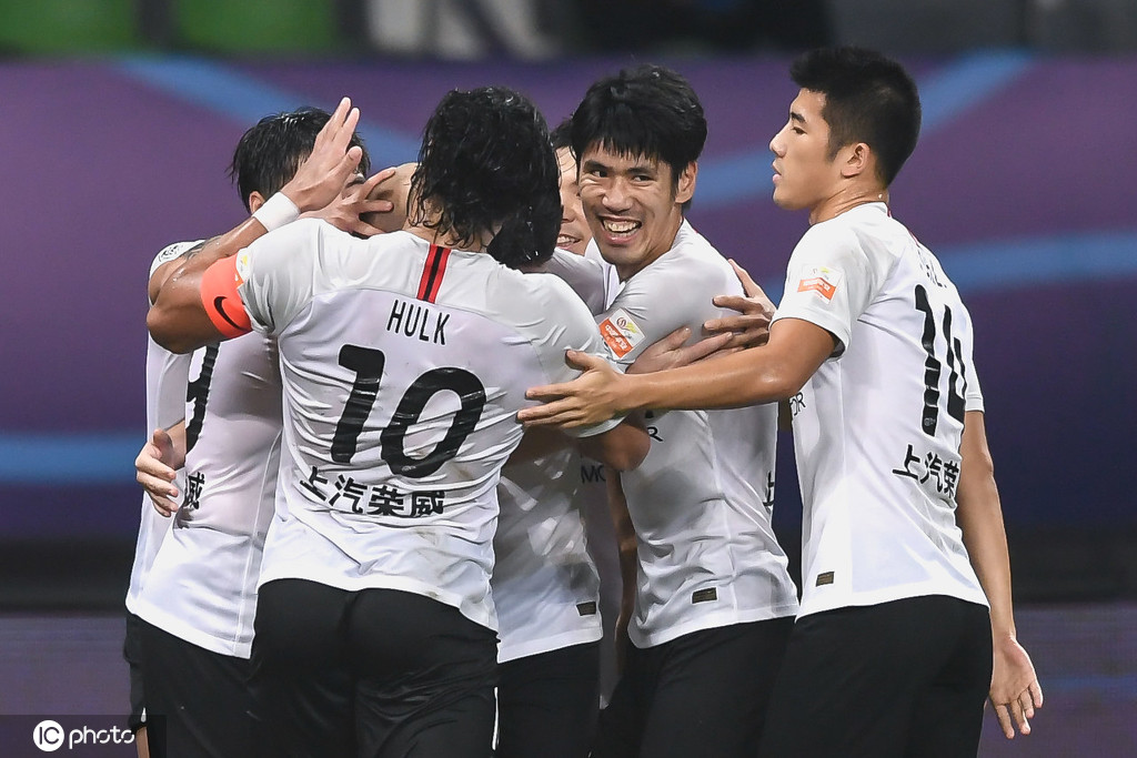 包含上海永昌队轻取对手保住领先位置的词条